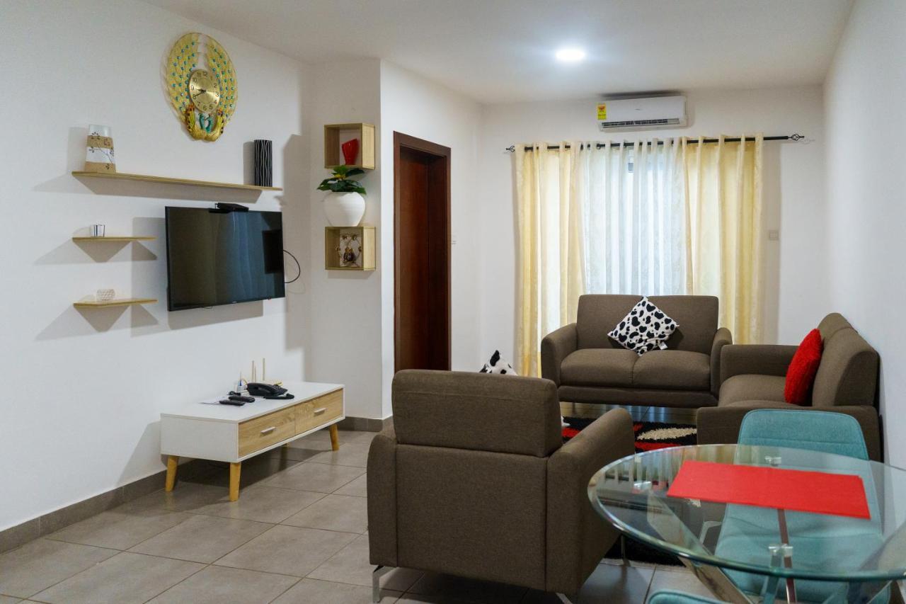 Oasis Park Residence East Legon Exterior photo
